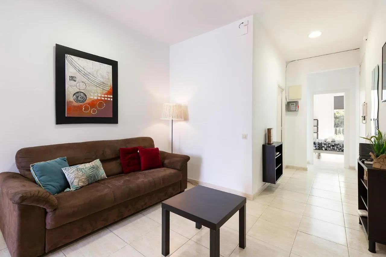 Stay U-Nique Apartments Urgell Barcelona 0*,  Španělsko